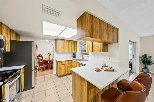 19208 Murcott DR E, Fort Myers, FL 33967