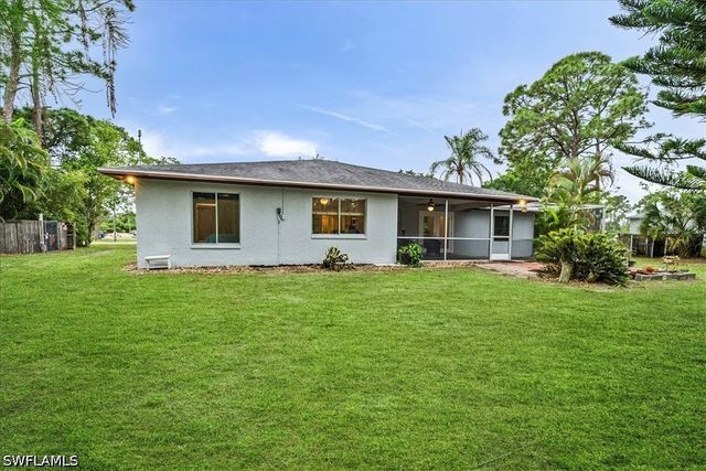 19208 Murcott DR E, Fort Myers, FL 33967