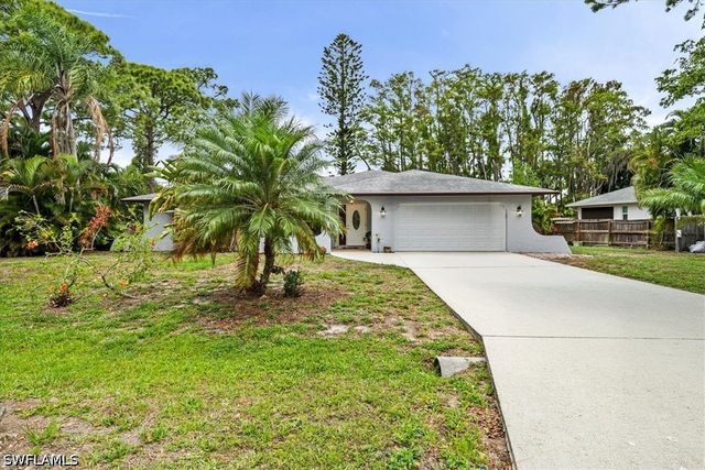19208 Murcott DR E, Fort Myers, FL 33967