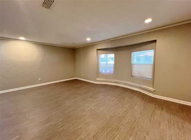 3709 Ashford Avenue, Fort Worth, TX 76133