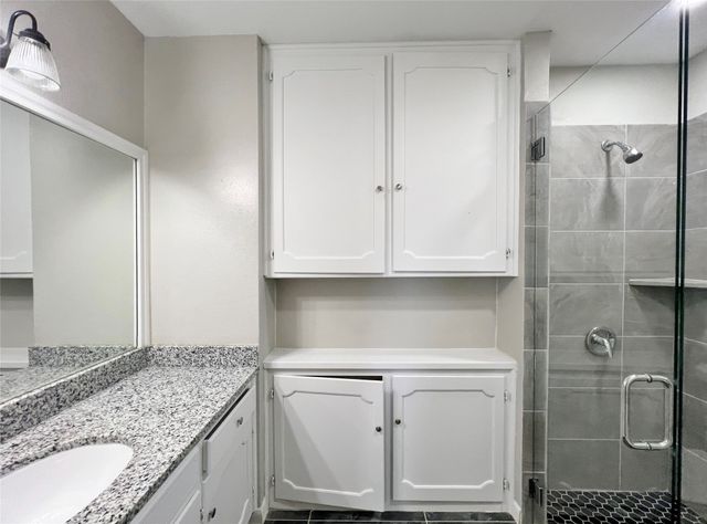 3709 Ashford Avenue, Fort Worth, TX 76133