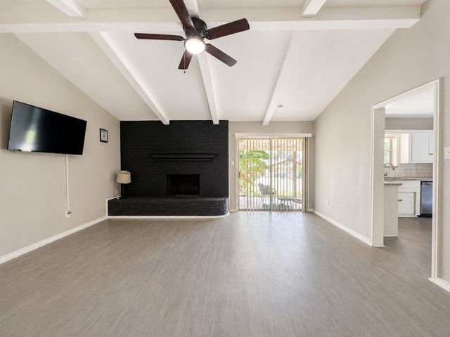 3709 Ashford Avenue, Fort Worth, TX 76133