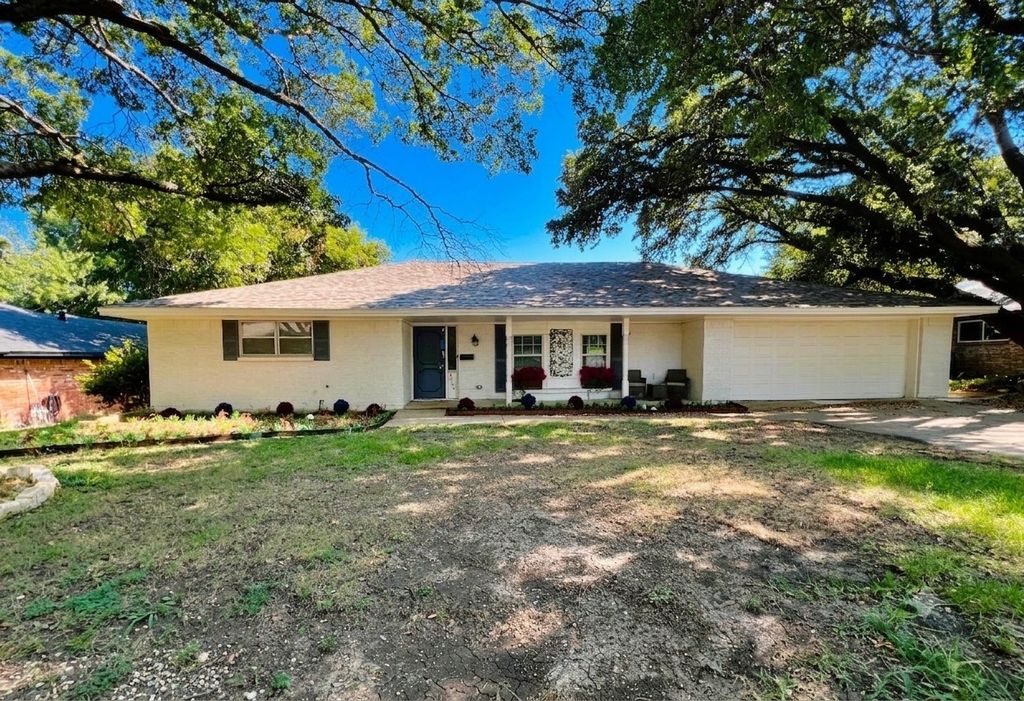 3709 Ashford Avenue, Fort Worth, TX 76133