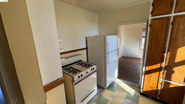 1266 Washington Ave, Albany, CA 94706