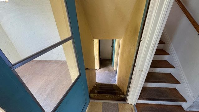 1266 Washington Ave, Albany, CA 94706