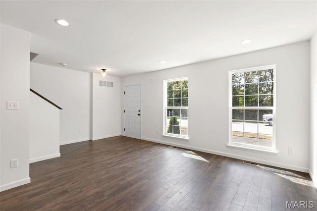 360 Fall Harvest Parkway, O'fallon, MO 63385