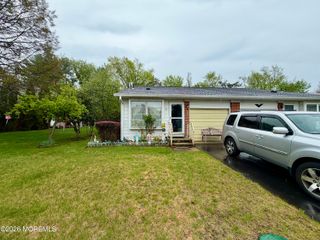 6 Mason Lane A, Whiting, NJ 08759