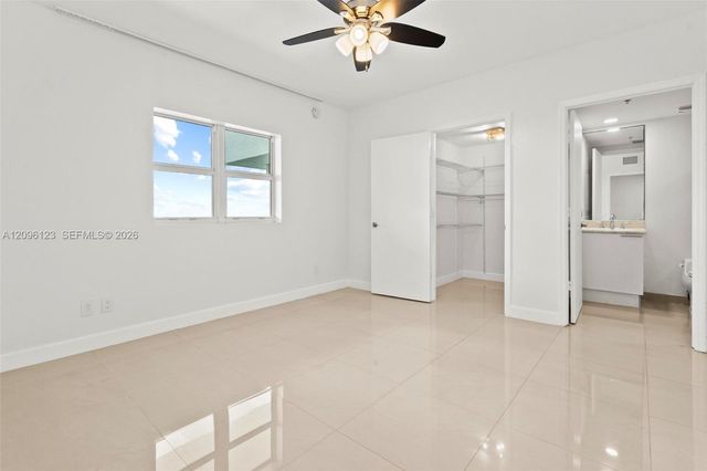 14951 Royal Oaks Lane 2008, North Miami, FL 33181