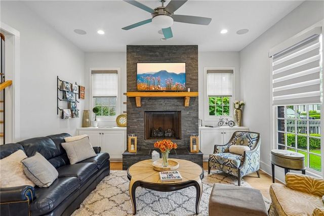 190 3rd Street, Fayetteville, GA 30214