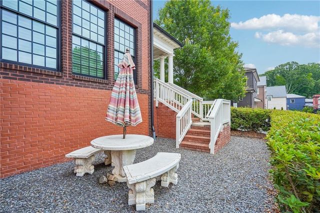190 3rd Street, Fayetteville, GA 30214