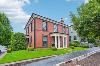 190 3rd Street, Fayetteville, GA 30214