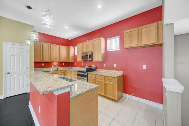 4526 BAY SPRING COURT, Tampa, FL 33611