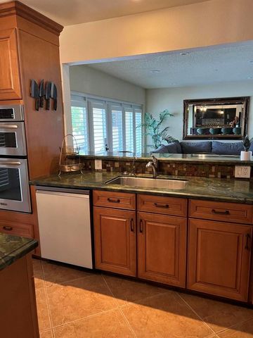 10400 W Tara Boulevard, Boynton Beach, FL 33437