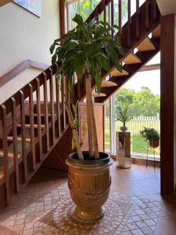 10400 W Tara Boulevard, Boynton Beach, FL 33437