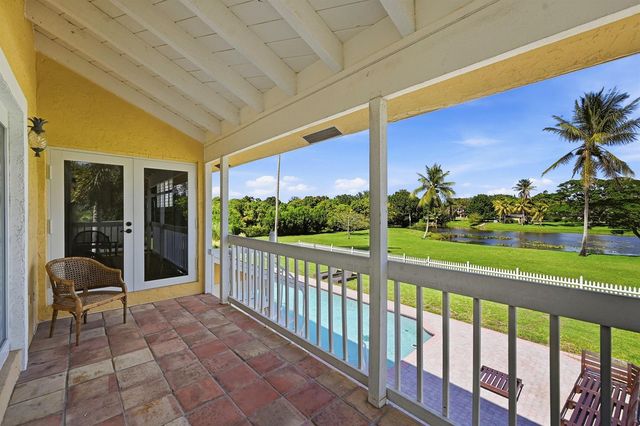 10400 W Tara Boulevard, Boynton Beach, FL 33437