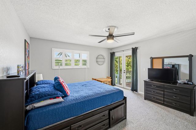 10400 W Tara Boulevard, Boynton Beach, FL 33437