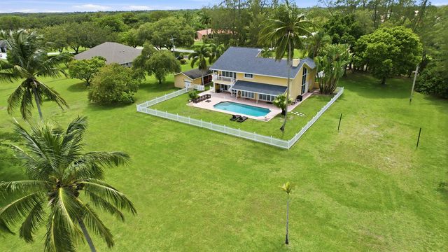 10400 W Tara Boulevard, Boynton Beach, FL 33437