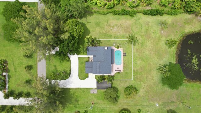 10400 W Tara Boulevard, Boynton Beach, FL 33437