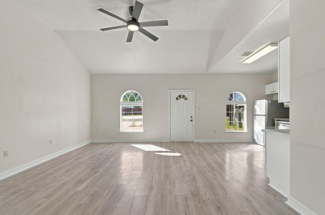 16872 Kempwood, Montgomery, TX 77316