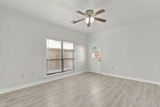 16872 Kempwood, Montgomery, TX 77316