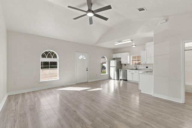 16872 Kempwood, Montgomery, TX 77316
