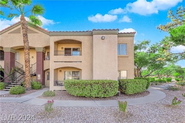 7885 West Flamingo Road 2004, Las Vegas, NV 89147