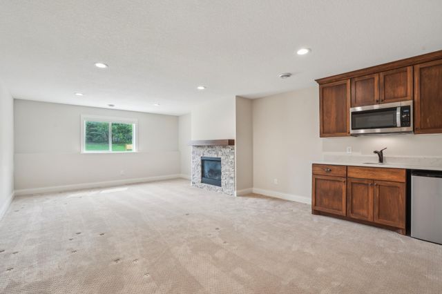 4566 Landmark Drive NE, Saint Michael, MN 55376