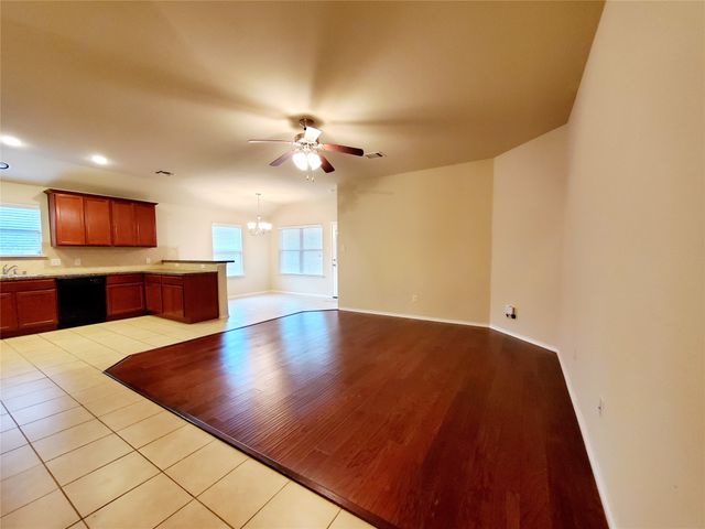1925 Carol Lane, Anna, TX 75409