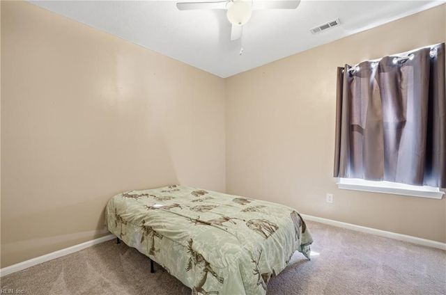 236 Gimbert DR, Virginia Beach, VA 23452