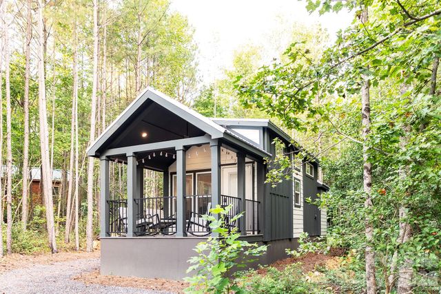 TBD Blue Hill Parkway 141, Marion, NC 28752