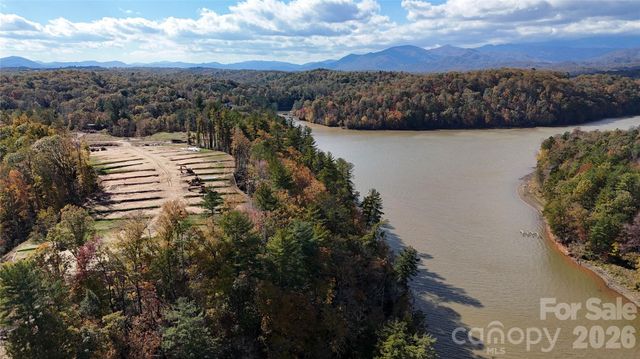 TBD Blue Hill Parkway 141, Marion, NC 28752