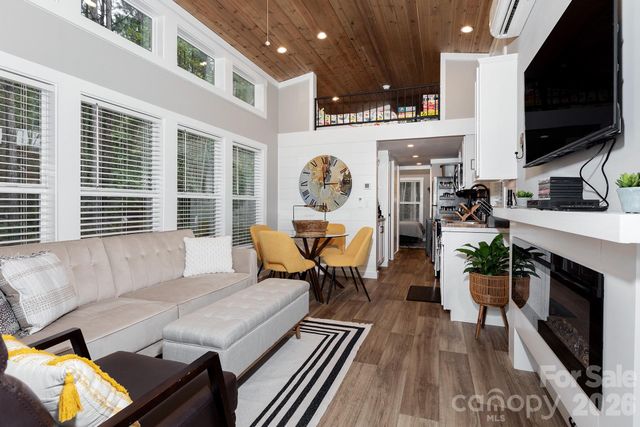 TBD Blue Hill Parkway 141, Marion, NC 28752