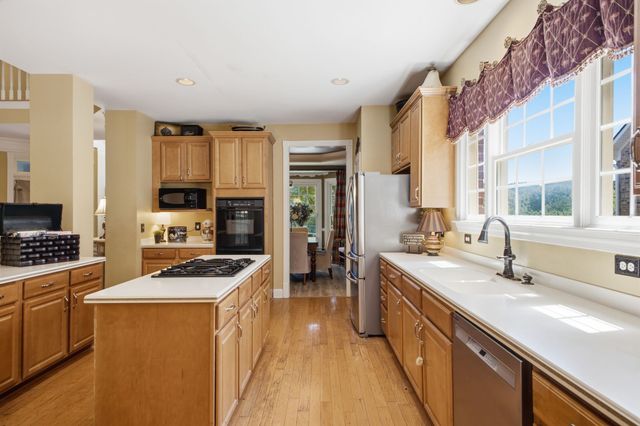 568 Brixham Park Dr, Franklin, TN 37069