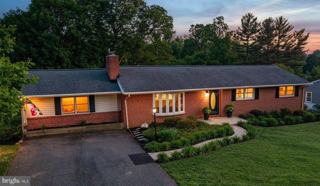 7 GLENBROOK DR, Phoenix, MD 21131