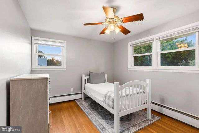 7 GLENBROOK DR, Phoenix, MD 21131