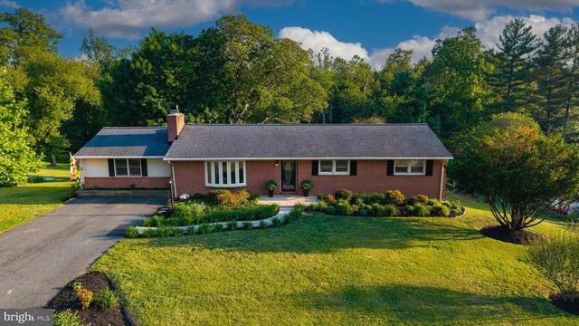 7 GLENBROOK DR, Phoenix, MD 21131