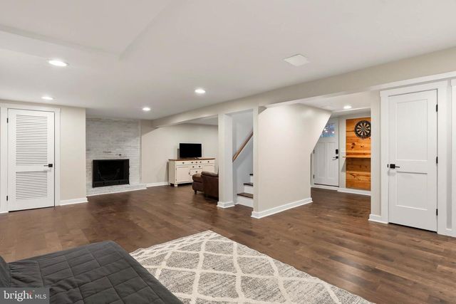 7 GLENBROOK DR, Phoenix, MD 21131