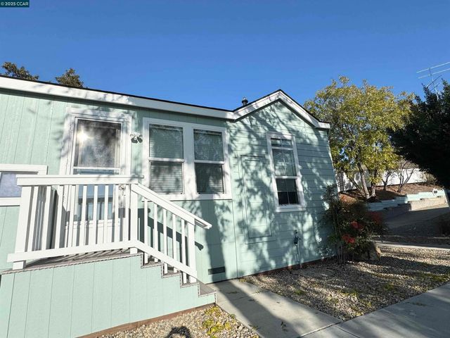 91 Terrace Ct, Concord, CA 94518