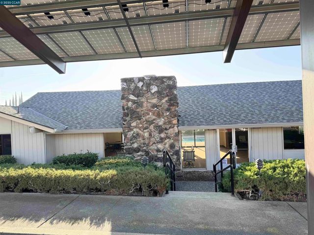 91 Terrace Ct, Concord, CA 94518