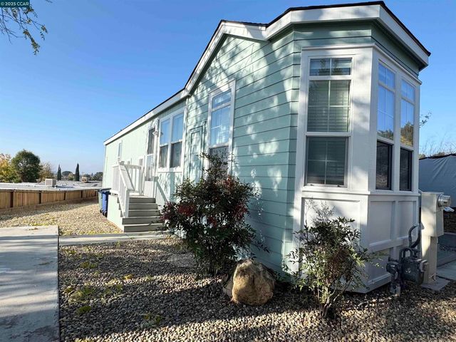 91 Terrace Ct, Concord, CA 94518