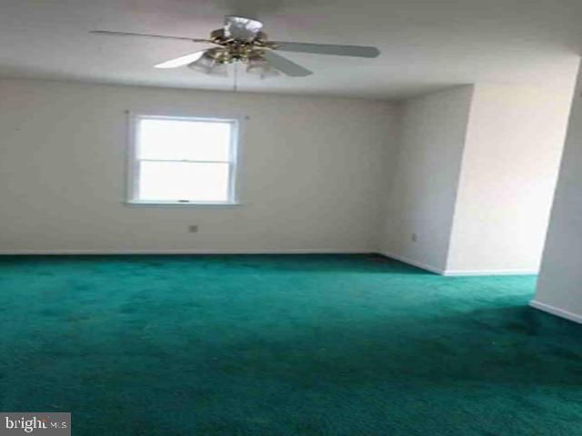 300 BECKLEY ST, Wernersville, PA 19565