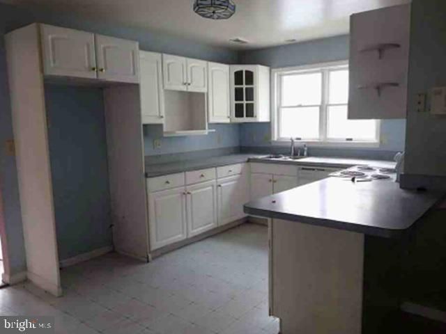 300 BECKLEY ST, Wernersville, PA 19565