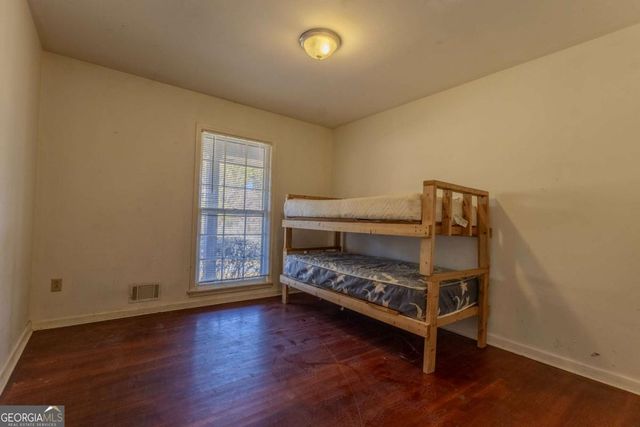 6158 Tracy Valley Drive, Norcross, GA 30093