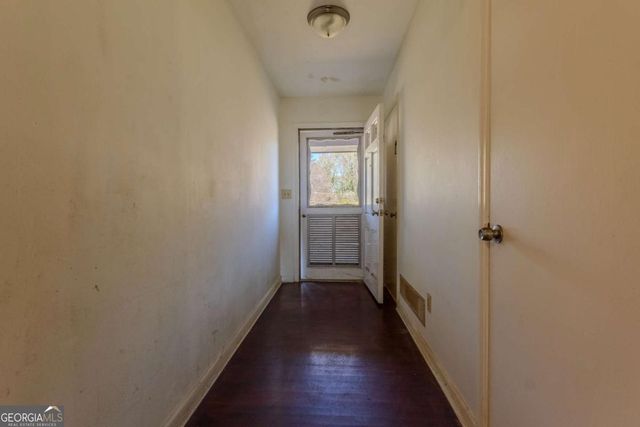 6158 Tracy Valley Drive, Norcross, GA 30093