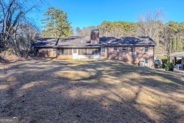 6158 Tracy Valley Drive, Norcross, GA 30093