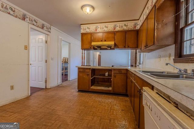 6158 Tracy Valley Drive, Norcross, GA 30093