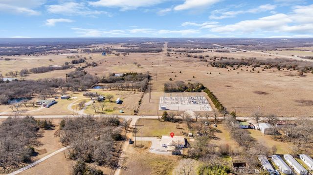 39 Melody Lane, Lone Grove, OK 73443