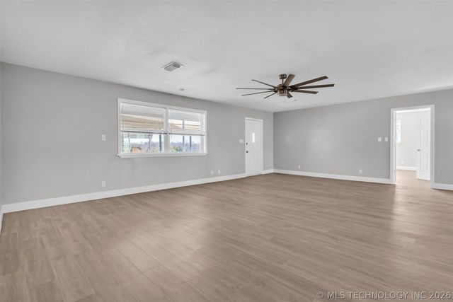 39 Melody Lane, Lone Grove, OK 73443