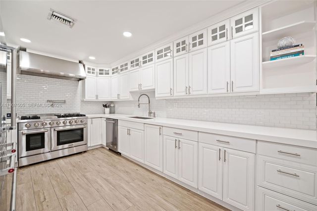 400 SW 62nd Ave, Plantation, FL 33317