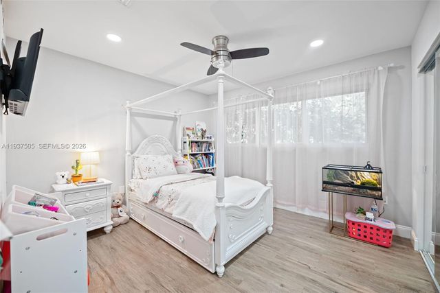 400 SW 62nd Ave, Plantation, FL 33317